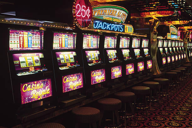 Payline structure in Joker Gaming